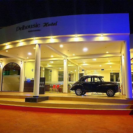 Delhousie Hotel Nallathanniya Extérieur photo