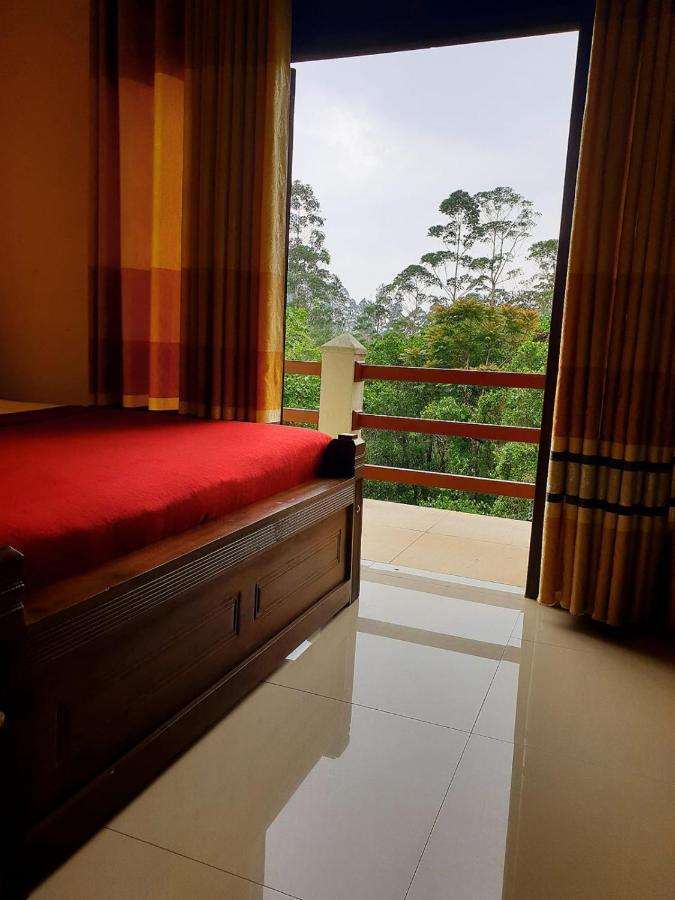 Delhousie Hotel Nallathanniya Extérieur photo