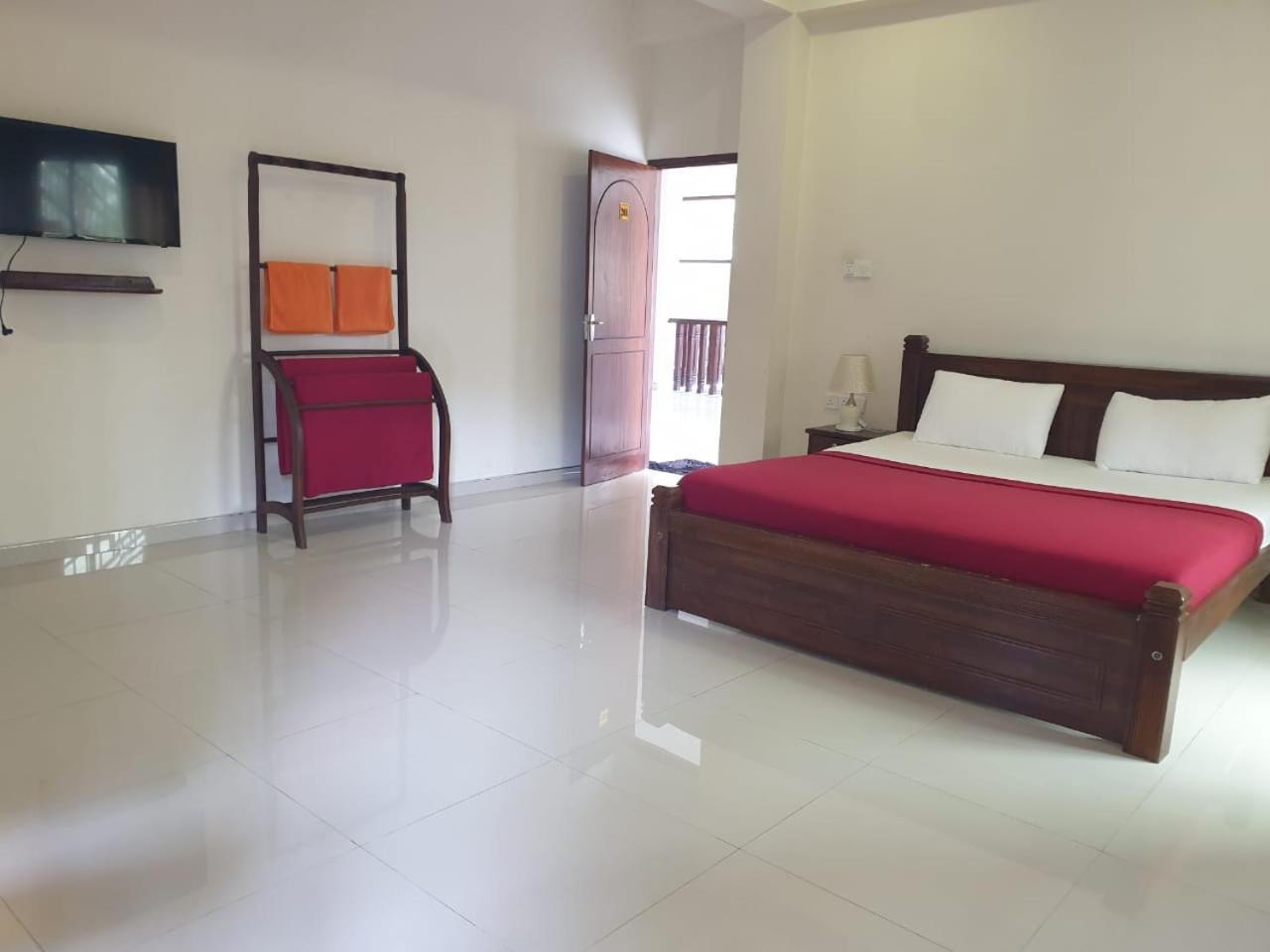 Delhousie Hotel Nallathanniya Chambre photo