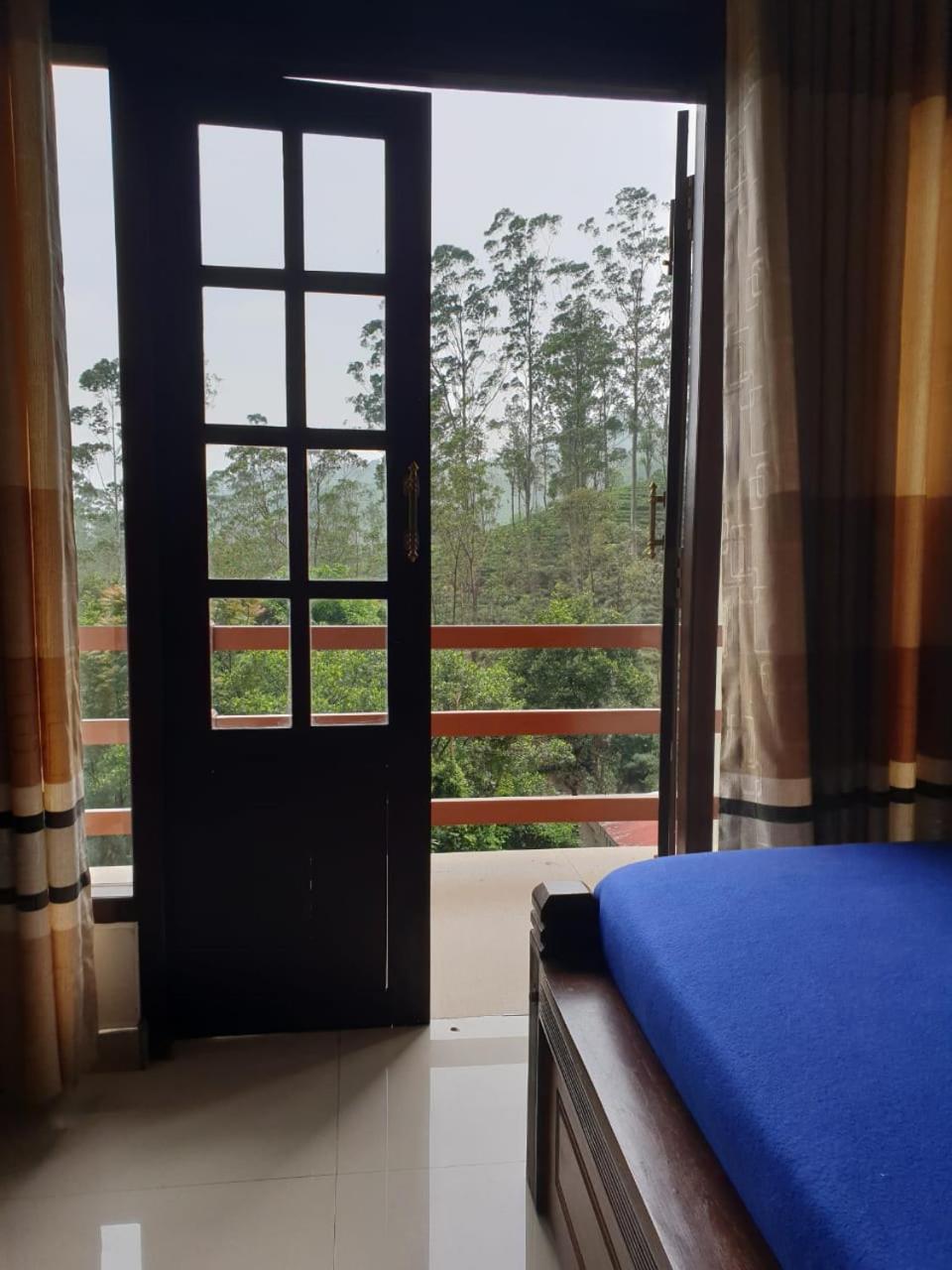 Delhousie Hotel Nallathanniya Chambre photo