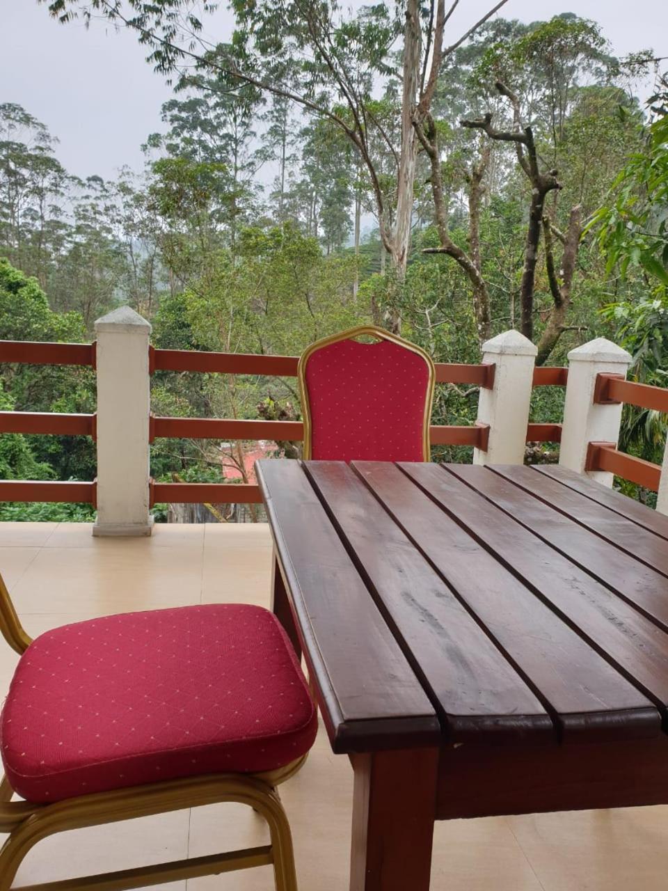 Delhousie Hotel Nallathanniya Chambre photo